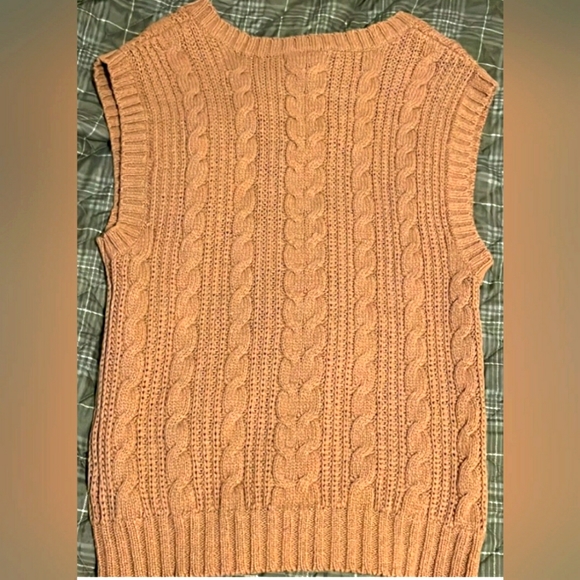 AMERICAN EAGLE Sweater Vest Brown V-neck Women's Size Large - Picture 2 of 3